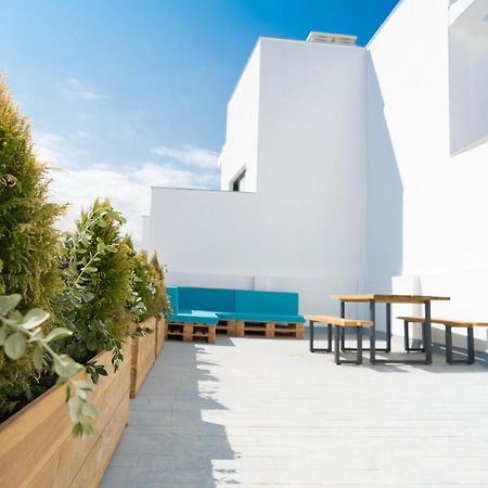 شقة Central Penthouse With Large Private Terrace, 2 Bd طريفة المظهر الخارجي الصورة