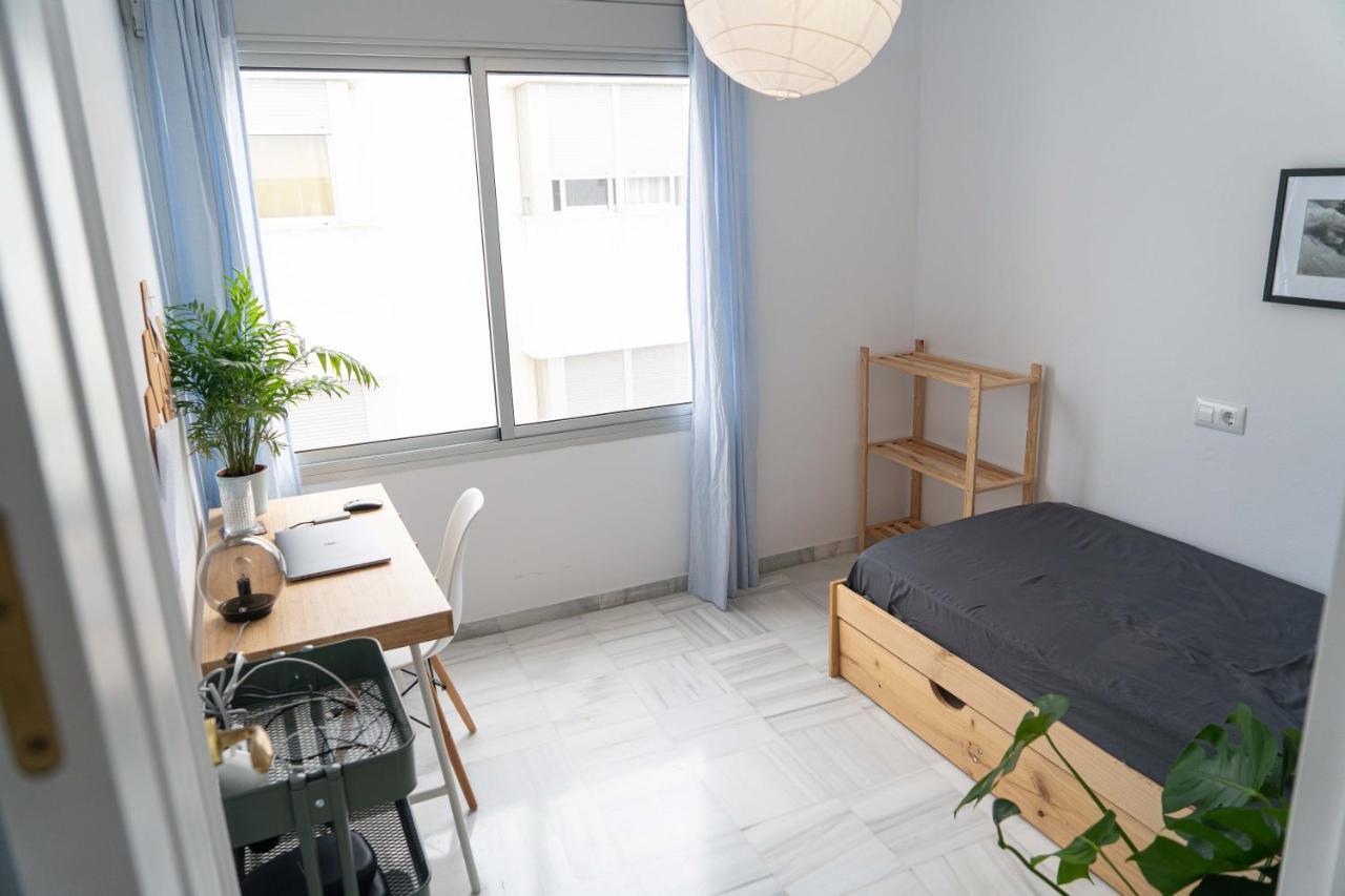 شقة Central Penthouse With Large Private Terrace, 2 Bd طريفة المظهر الخارجي الصورة